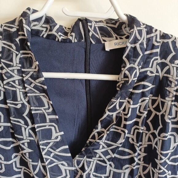 Ricki's NEW Women's Shawl Collar Dress Size 14 - Picture 10 of 10